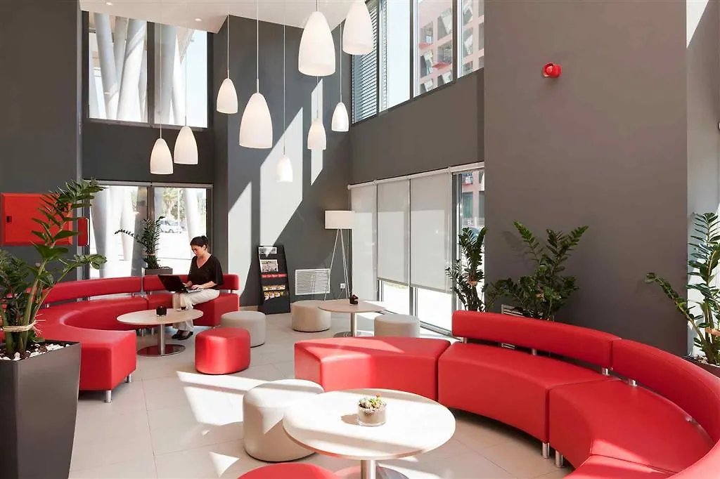 **  B&B Hotel Barcelona Mataró Hiszpania